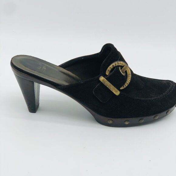 Stuart Weitzman Mules Clogs 9 Brown Suede Buckle Rivet Heel Bohemian Festival - Picture 1 of 12